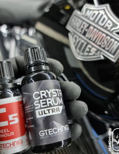 Crystal Serum Ultra Ceramic coating by Gtechniq Wheel Armour Car Detailing and Leather repair