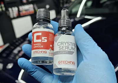 crystal serum light and wheel armour c5 by GTECHNIQ single stage polishing